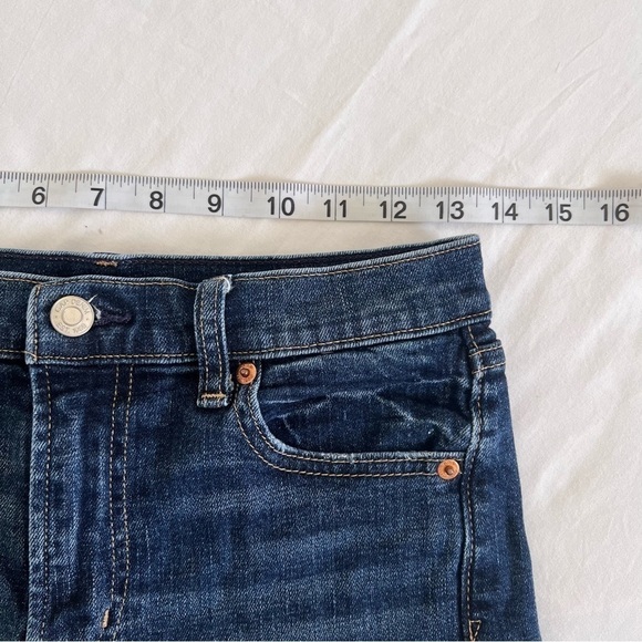 Gap 4” short high rise dark wash denim shorts size 25R - Picture 5 of 11